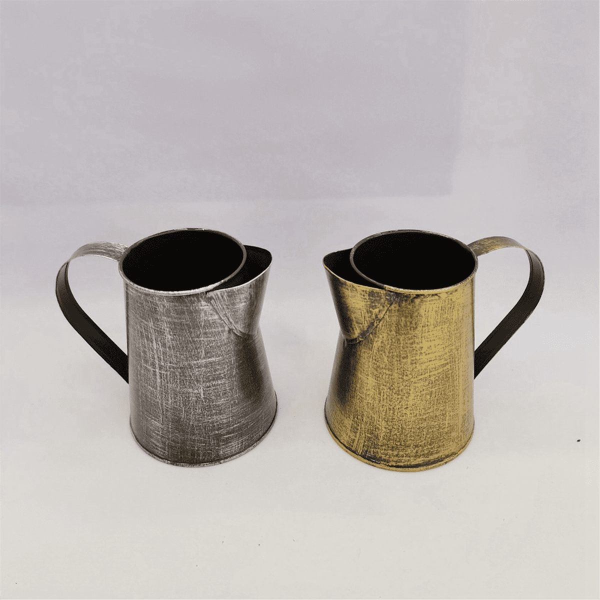 Metal Vase Decorative Shabby Pitcher Flower Holder Metal Vase with Handle for Home Garden Flowerpot Bronze