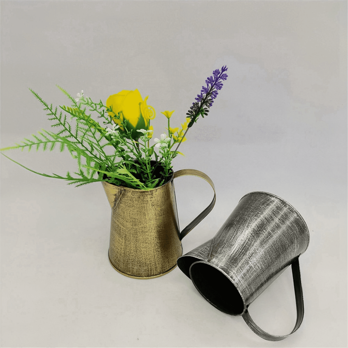 Metal Vase Decorative Shabby Pitcher Flower Holder Metal Vase with Handle for Home Garden Flowerpot Bronze