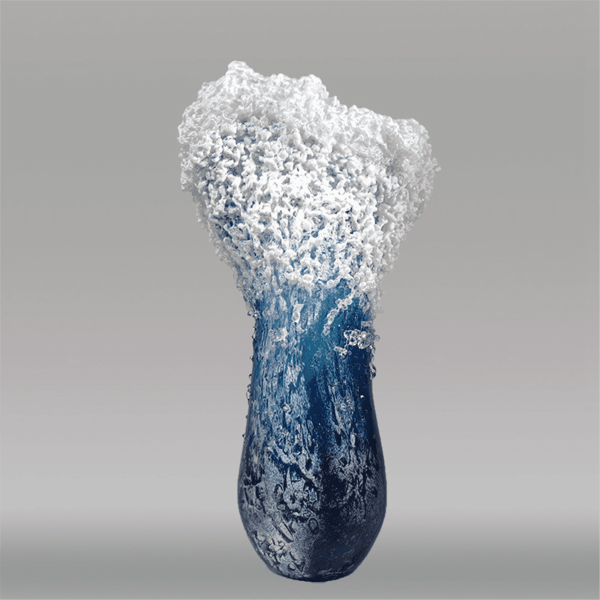 Sea Wave Vase, Wavy Vase Resin Blue for Office Living Room Decorations Coffee Shop Decor 30cm
