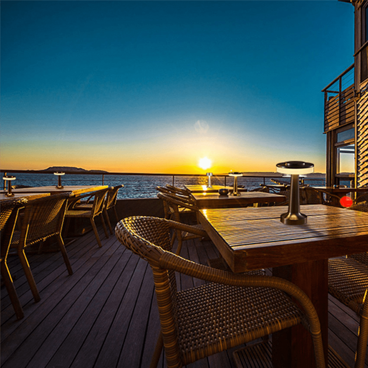 4X Touch LED Rechargeable Table Lamp Dining Table Hotel Bar Table Lamp Outdoor Small Night Lamp Decorative Gold